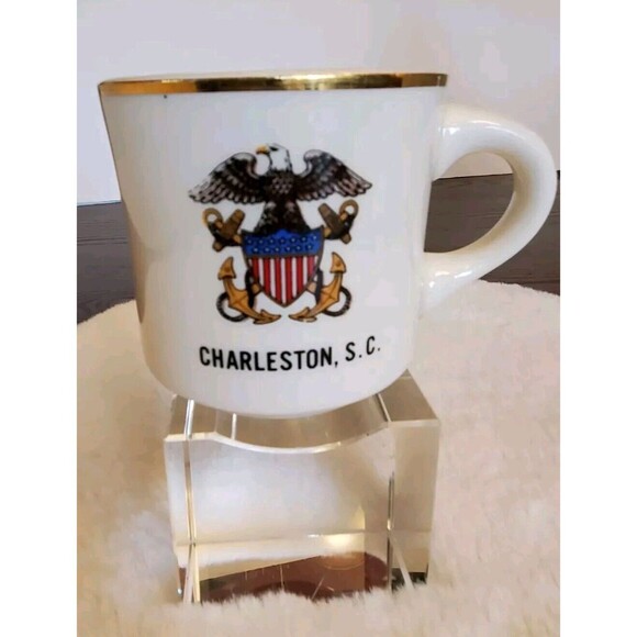Vtg Charleston, S.C. Coat Of Arms Mug Gold Rim Made in USA Attleboro Mass. - Picture 2 of 9
